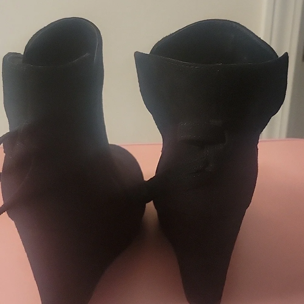 Booties - Picture 3 of 3